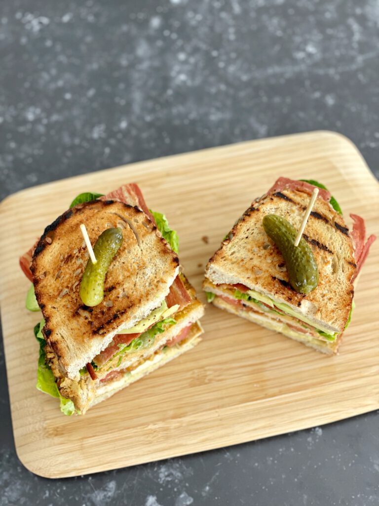 club sandwich vegan